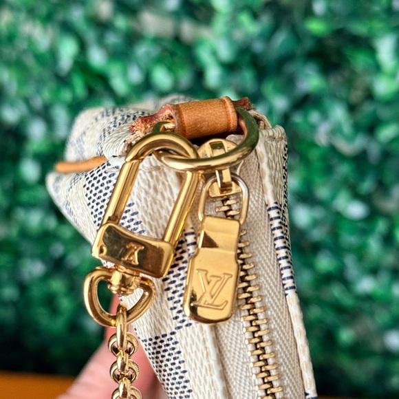 Louis Vuitton Damier Azur Eva Crossbody Bag Authentic Full Set with COA - Picture 8 of 15